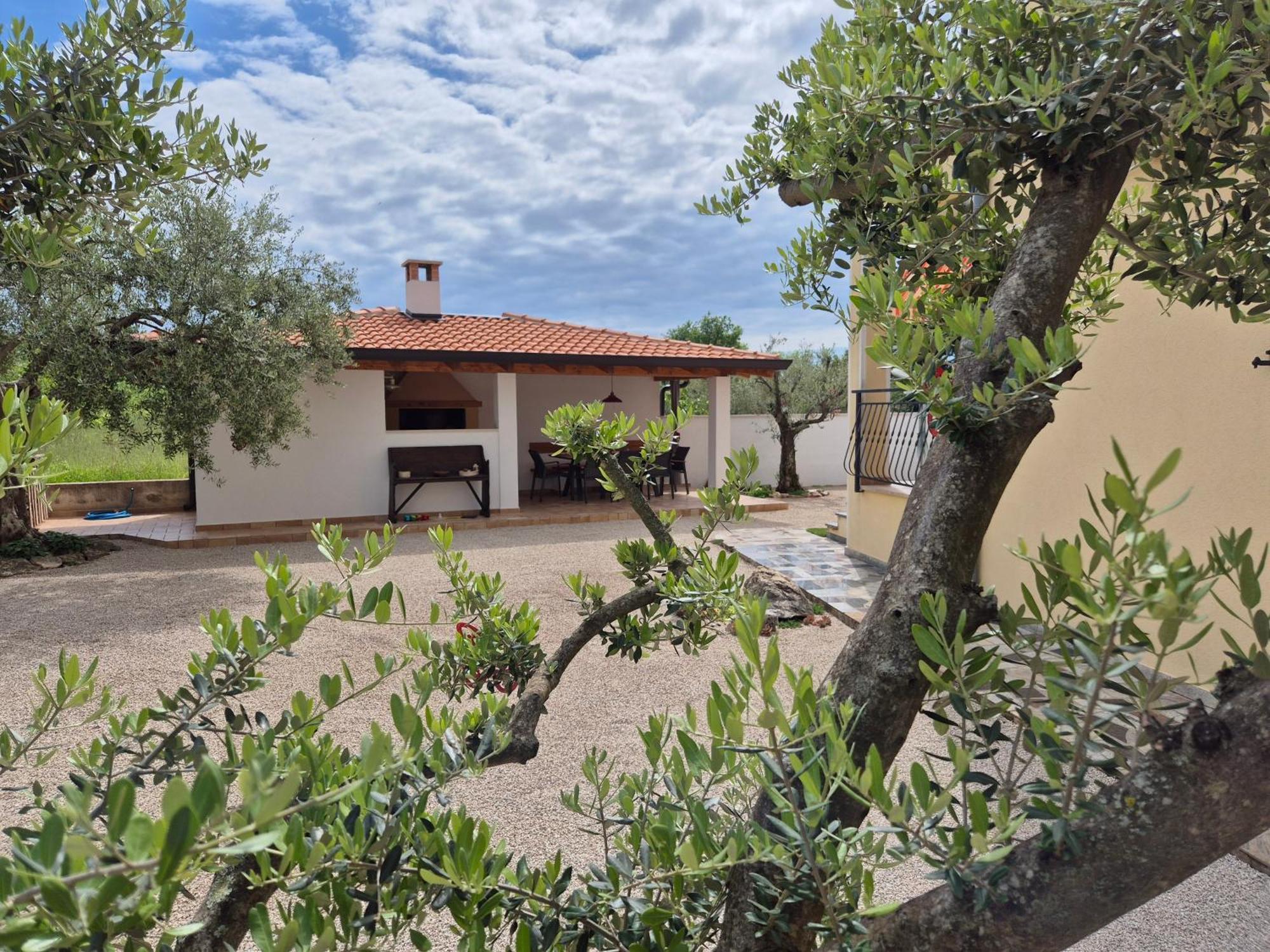 Apartment Vinja Porec - Privat Garden - Whirlpool Extérieur photo